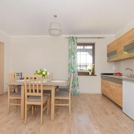 Prywatne Dzika Roza * Darłowo